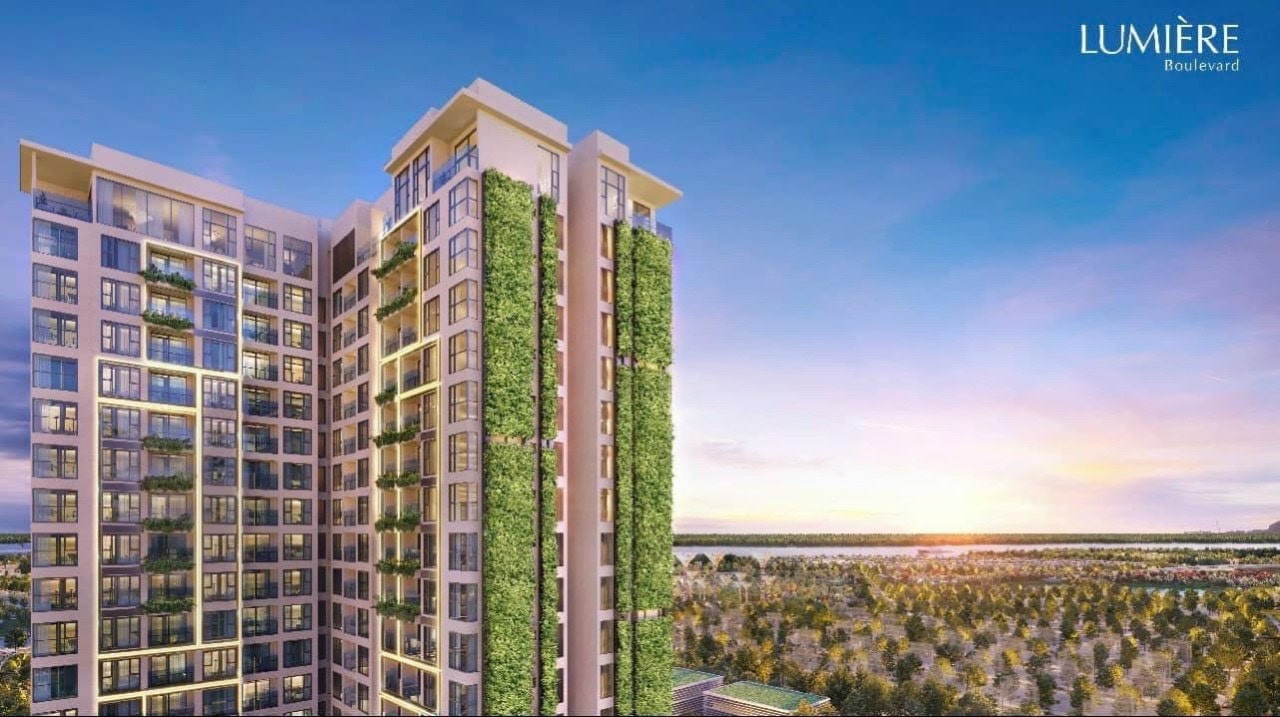 Lumiere Boulevard 2