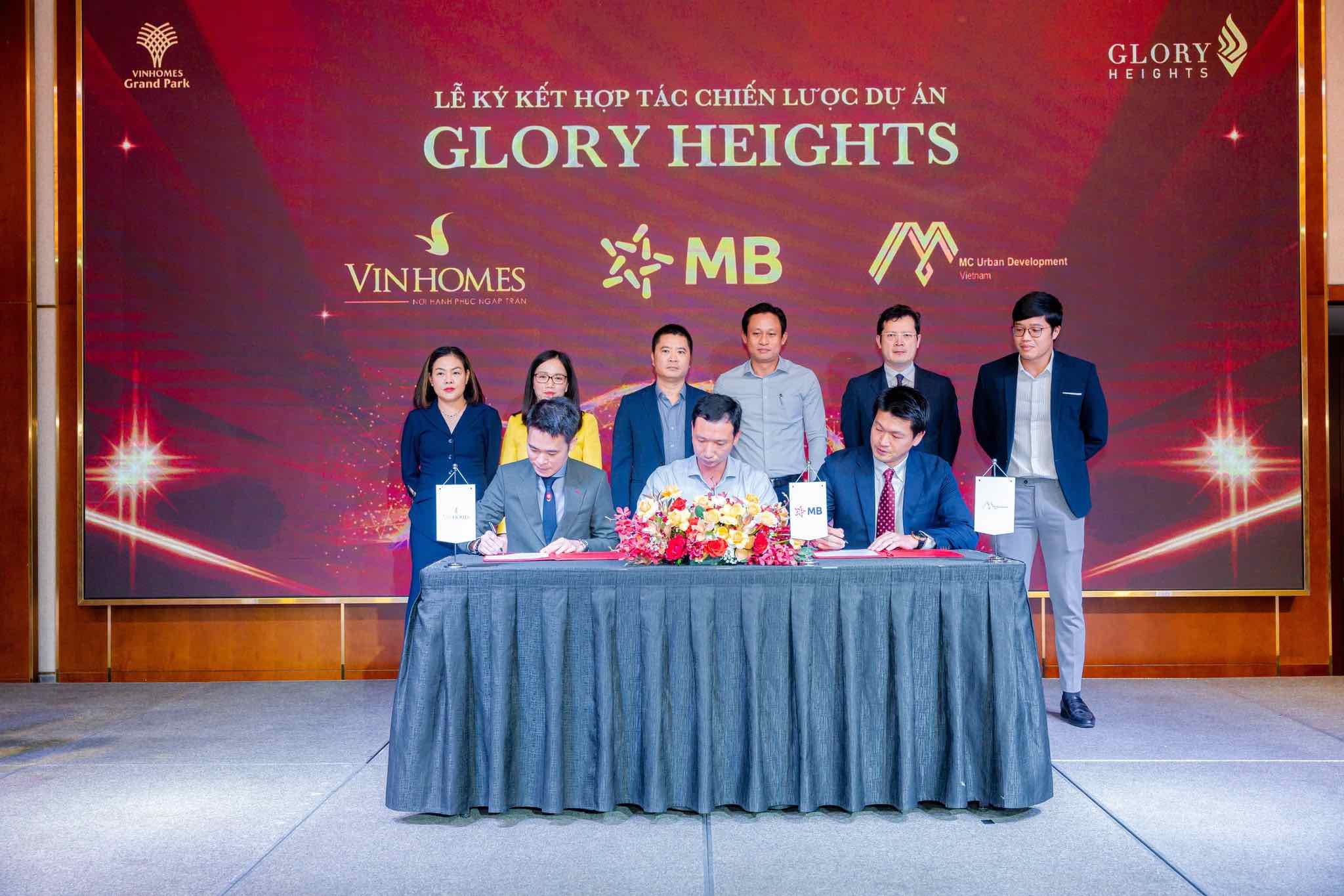 MB Bank Kí Kết Glory Heights